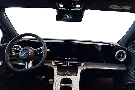 Mercedes-Benz GLC400 9 of 17