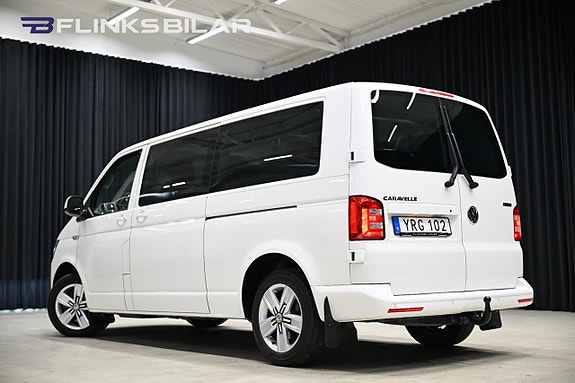 Volkswagen Caravelle 7 of 30