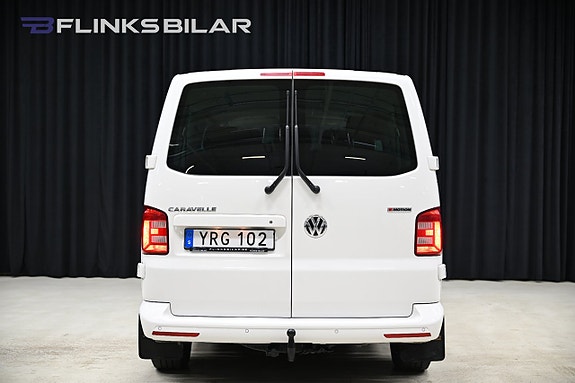 Volkswagen Caravelle 14 of 30