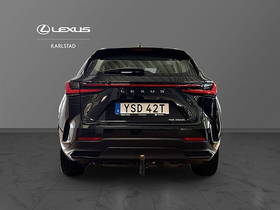 Lexus NX350h 4 of 5