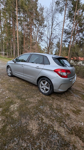 Citroen C4 2 of 5