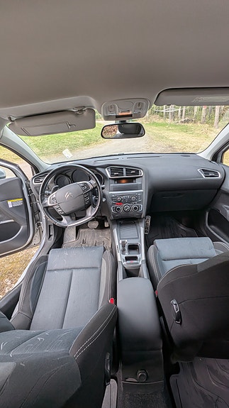 Citroen C4 6 of 7