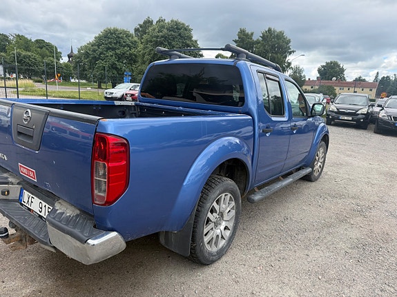 Nissan Navara 4 of 8