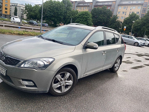 Kia Ceed 9 of 11
