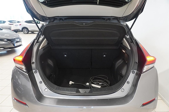Nissan Leaf 15 of 15