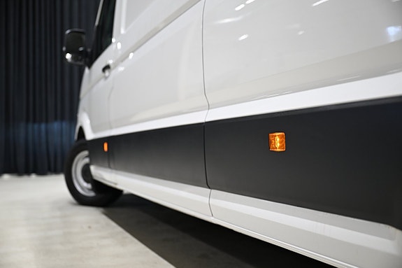 Volkswagen Crafter 8 of 29