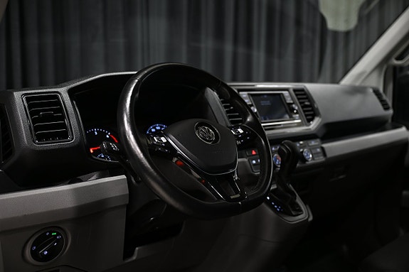 Volkswagen Crafter 13 of 29