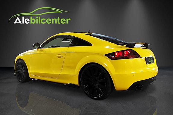 Audi TT 4 of 5