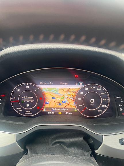 Audi Q7 5 of 6