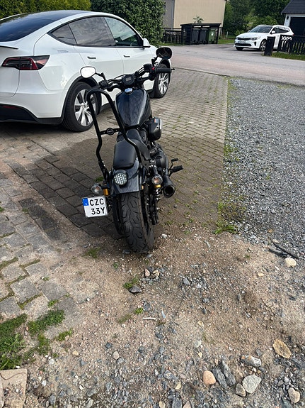 Yamaha XV950R 2 of 2