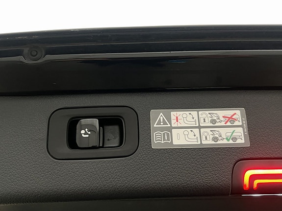 Mercedes-Benz C300 29 of 30