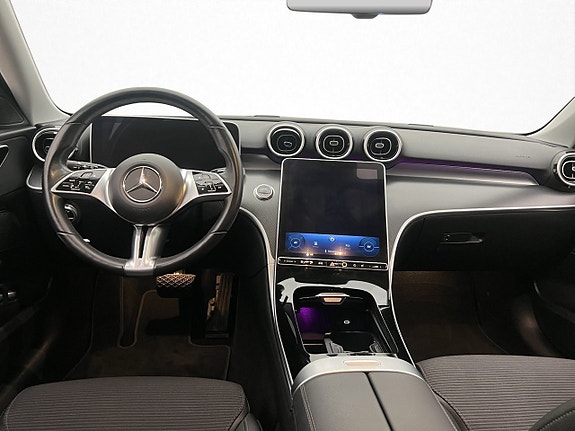 Mercedes-Benz C300 13 of 30