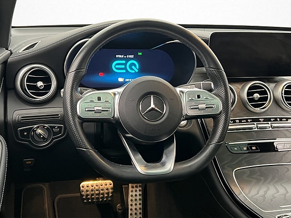 Mercedes-Benz GLC300 de 14 of 30