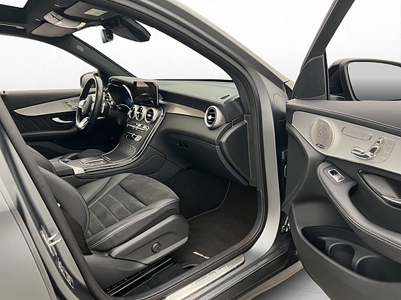 Mercedes-Benz GLC300 de 29 of 30