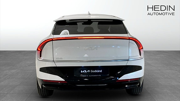 Kia EV6 5 of 5
