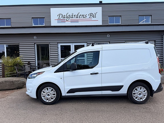 Ford Transit Connect 2 of 5