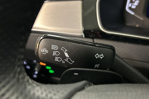 Volkswagen Passat Alltrack 23 of 30