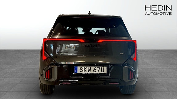 Kia Seltos 7 of 12