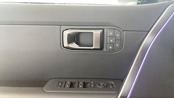 Kia Seltos 11 of 12