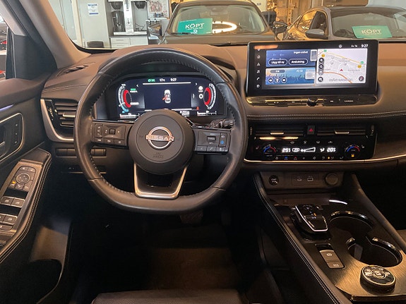 Nissan X-Trail 12 of 15