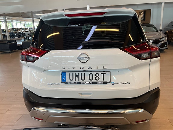 Nissan X-Trail 5 of 5