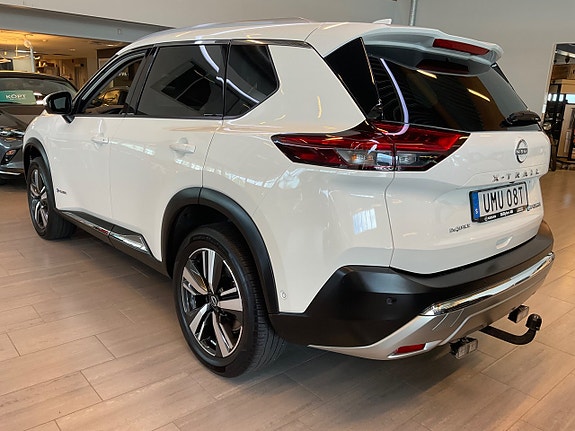 Nissan X-Trail 8 of 15