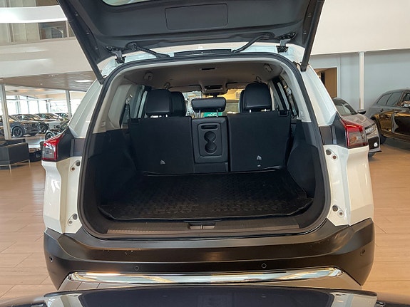 Nissan X-Trail 6 of 15