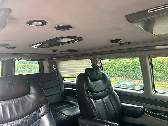 Chevrolet Van 2008 photo 5