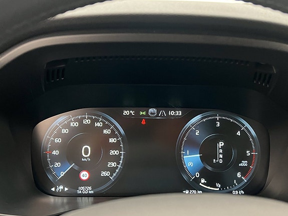 Volvo XC60 14 of 30