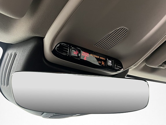 Volvo XC60 16 of 30