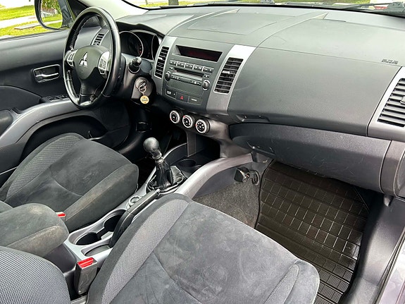 Mitsubishi Outlander 5 of 5