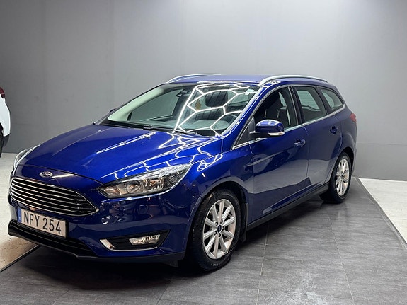 Ford Focus 3 of 5