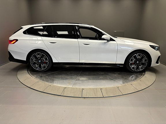 BMW 530e 6 of 25
