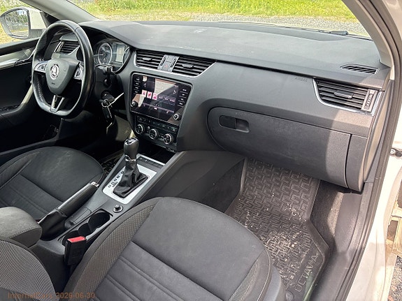 Skoda Octavia 15 of 24