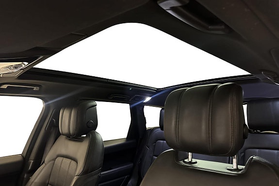 Land Rover Range Rover Sport 17 of 20