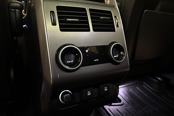 Land Rover Range Rover Sport 13 of 20