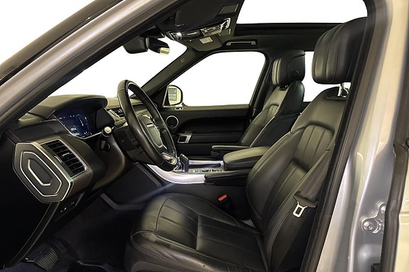 Land Rover Range Rover Sport 9 of 20