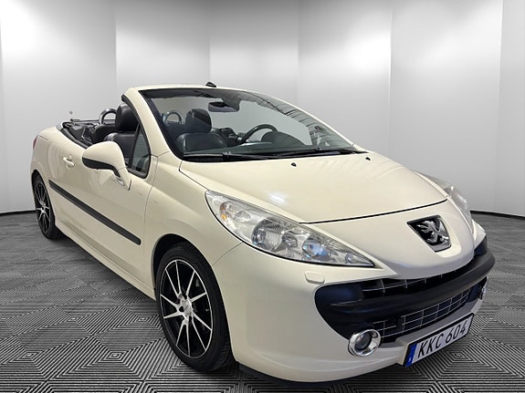 Peugeot 207 CC 2 of 5