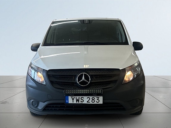Mercedes-Benz Vito 116 2 of 5