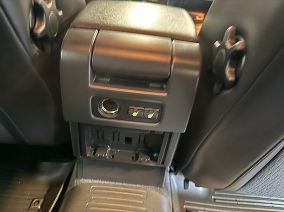 Volvo V70 11 of 13