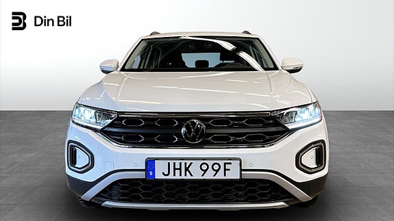 Volkswagen T-Roc 4 of 19