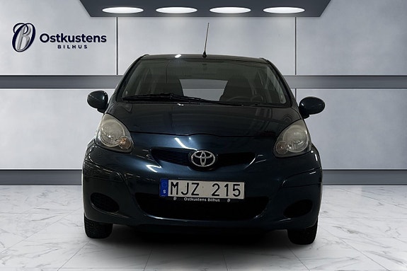 Toyota Aygo 5 of 5