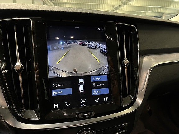 Volvo V60 15 of 18