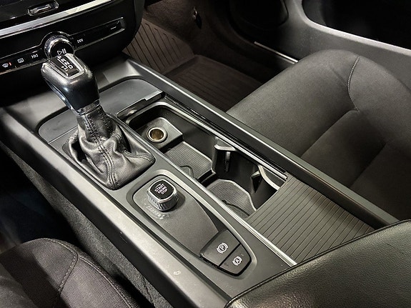 Volvo V60 13 of 18