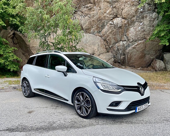 Renault Clio 2 of 8