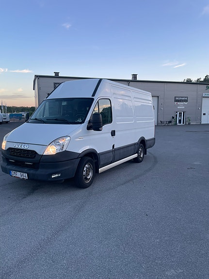 Iveco Daily 35S13 2013 photo 2