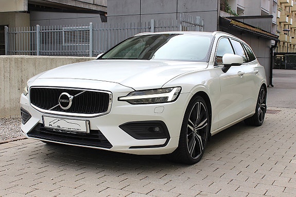 Volvo V60 10 of 25