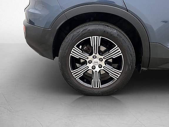 Volvo XC40 30 of 30