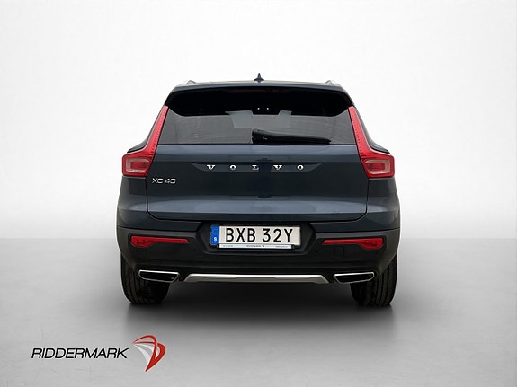 Volvo XC40 6 of 30