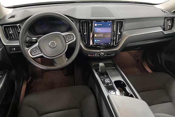 Volvo XC60 10 of 21